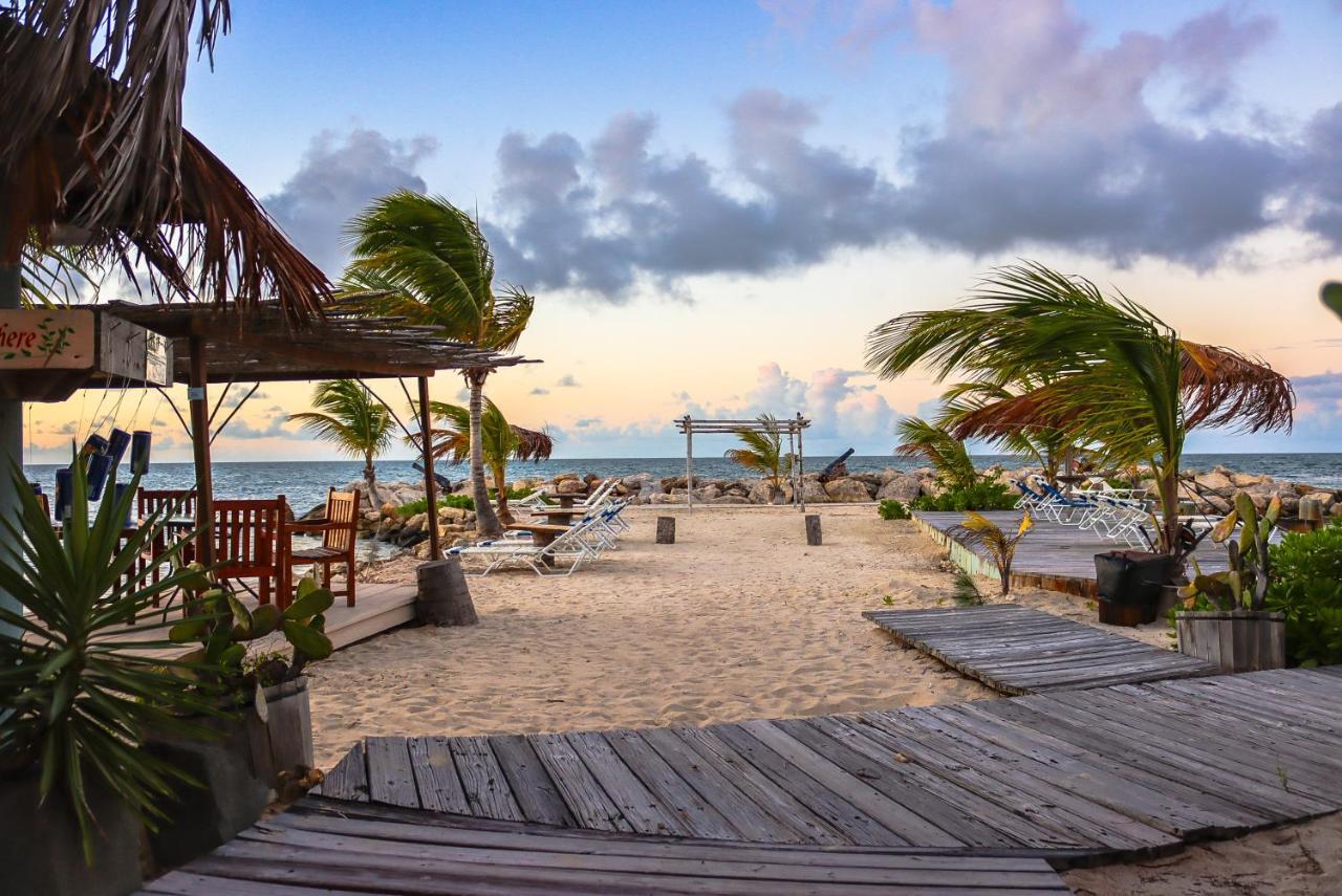 Ocean Point Beach Resort & Spa Adults Only St. John's Exterior foto