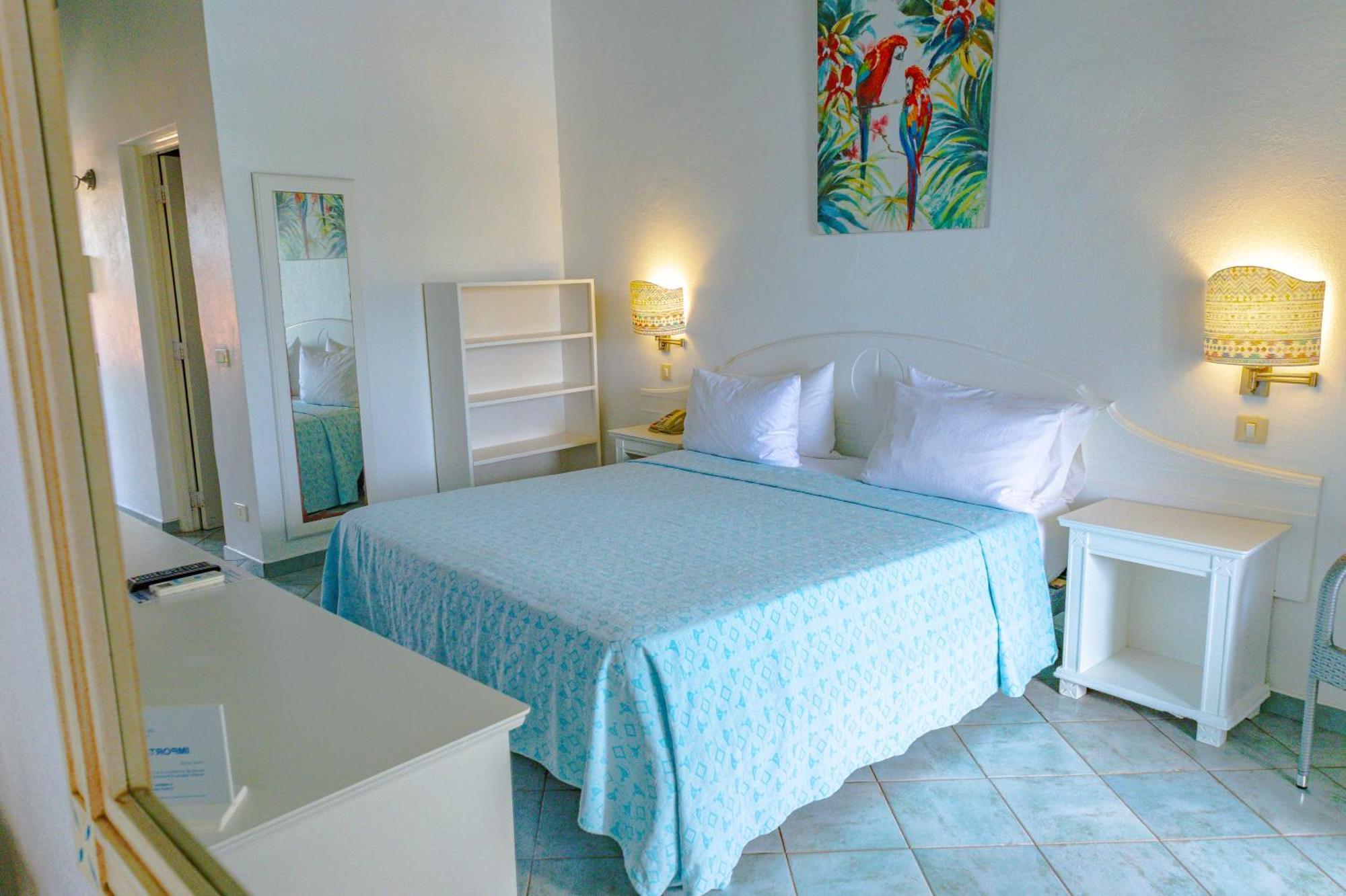 Ocean Point Beach Resort & Spa Adults Only St. John's Exterior foto